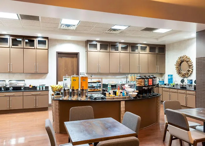Homewood Suites By Hilton Indianapolis Downtown