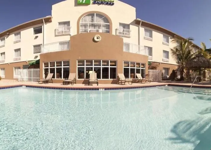 Holiday Inn Express & Suites Florida City-Gateway To Keys By Ihg