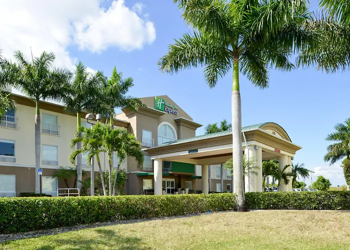 Holiday Inn Express & Suites Florida City-Gateway To Keys By Ihg