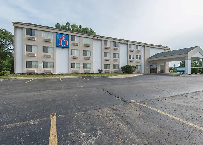 Motel 6-Lawrence, Ks