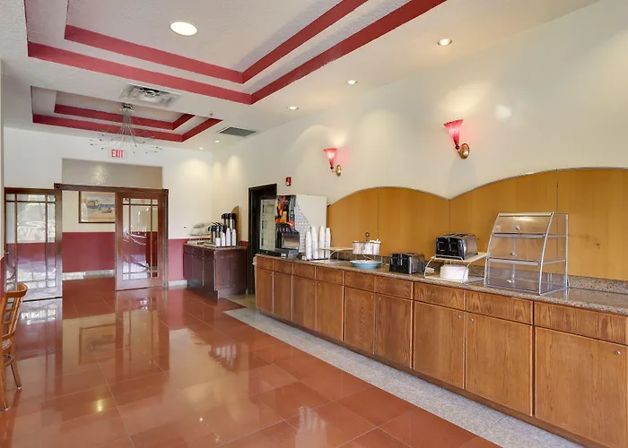 Country Inn & Suites By Radisson, Rj Stadium - Tampa Airport East