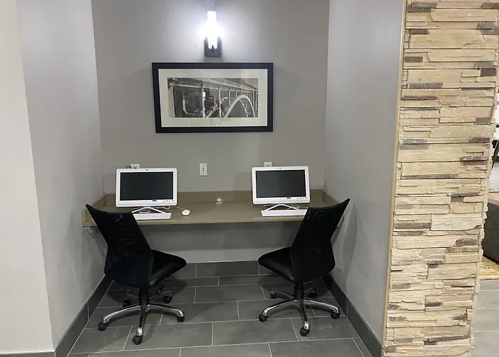 Country Inn & Suites By Radisson, Rj Stadium - Tampa Airport East