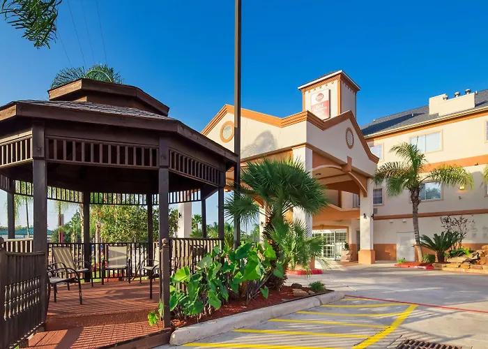 Best Western Plus Houston Atascocita Inn & Suites