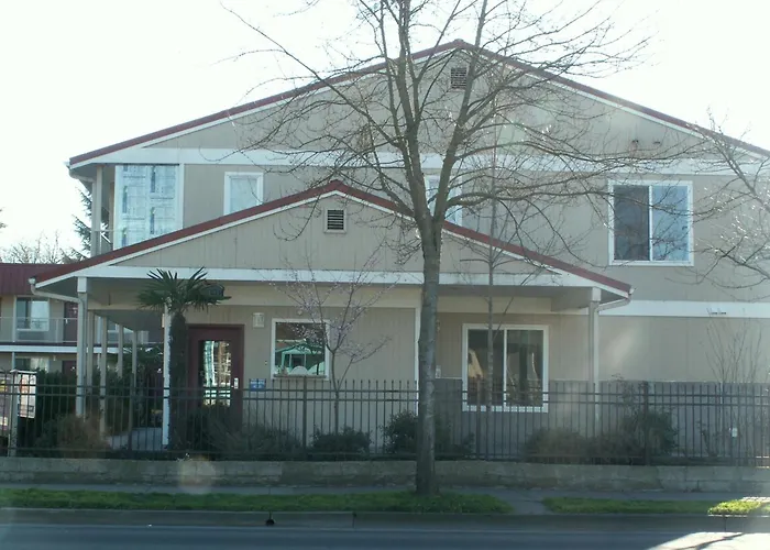 Express Inn&Suites Eugene