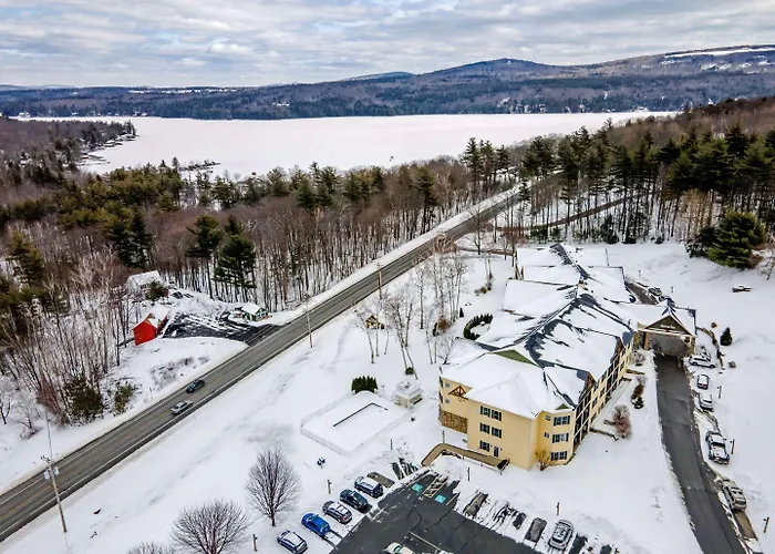 Mountain Edge Suites At Sunapee, An Ascend Collection Hotel
