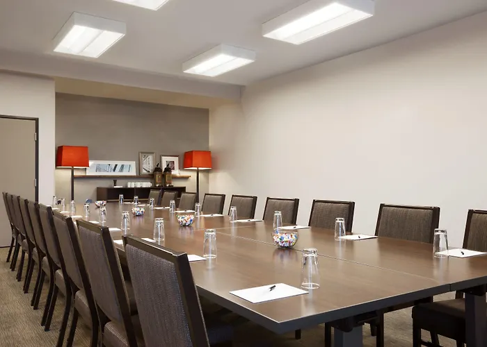 Country Inn & Suites By Radisson, Houghton, Mi