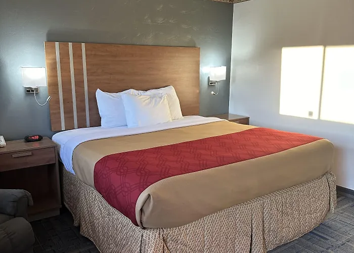 Budget Host Inn Charleston