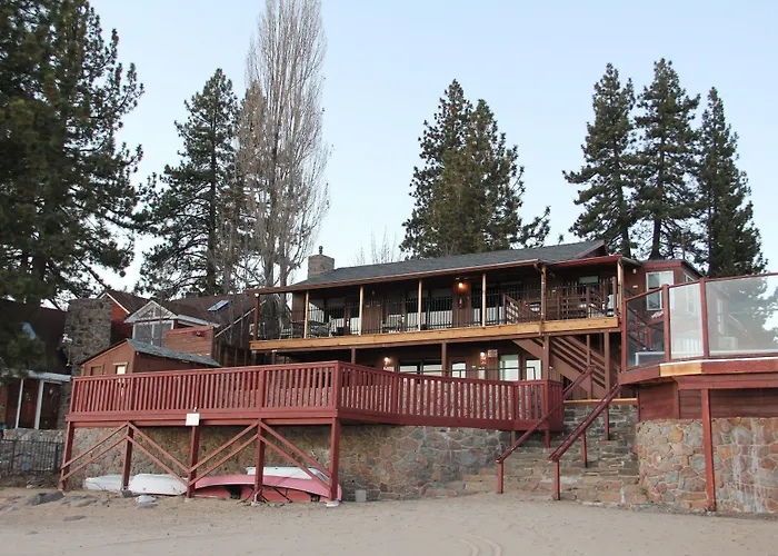Crown Motel