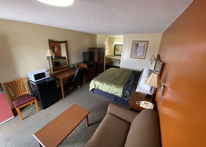 Budget Host Inn - Baxley