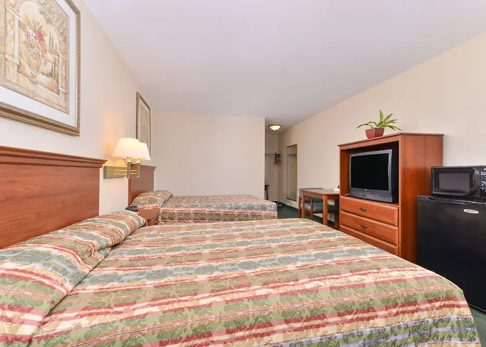 Tower Inn And Suites Of Guilford / Madison