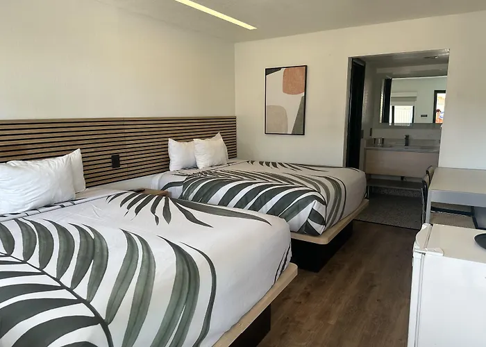 Sway Hotel Lake Havasu