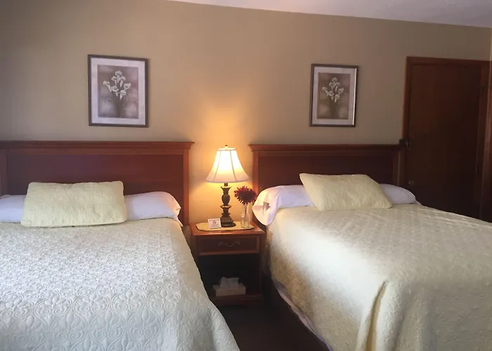 Milford Motel On The River