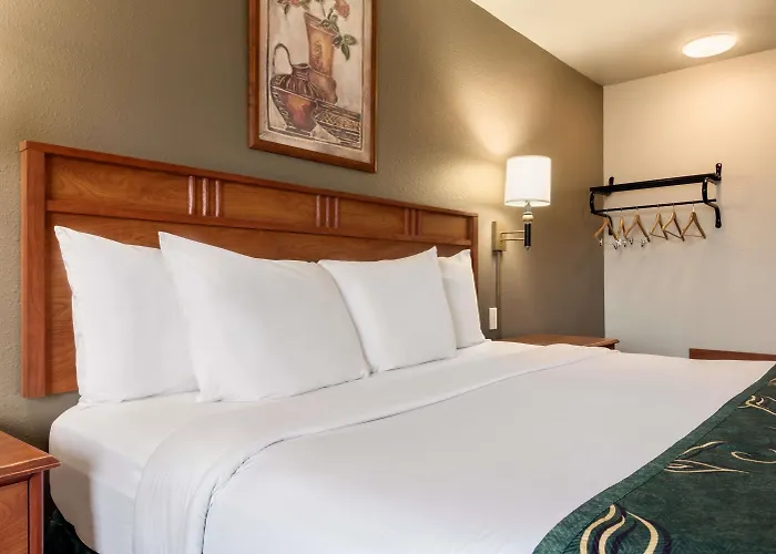 Travelodge By Wyndham Missouri Valley