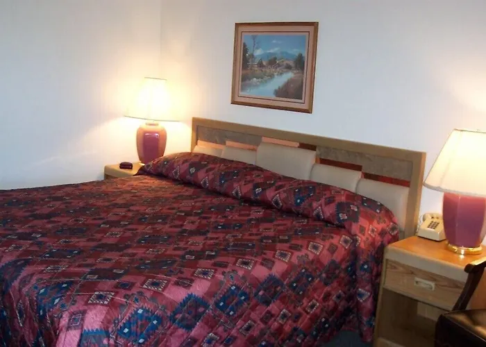 Royal Motor Inn
