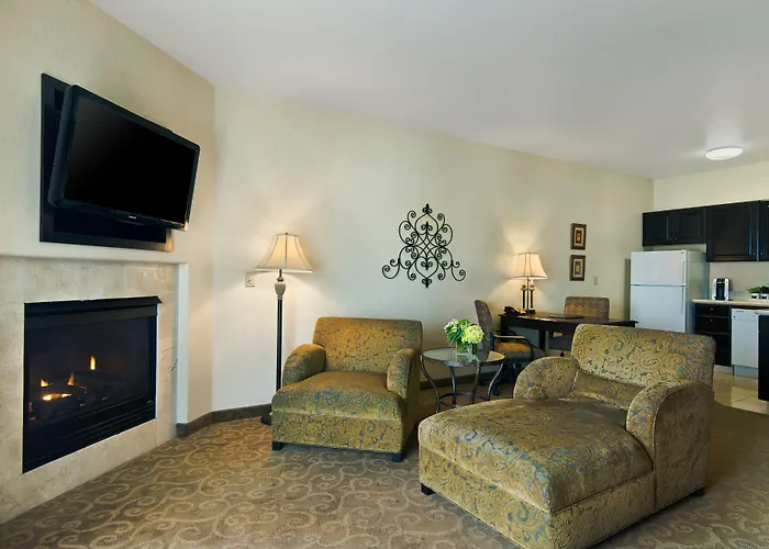 Oxford Suites Boise