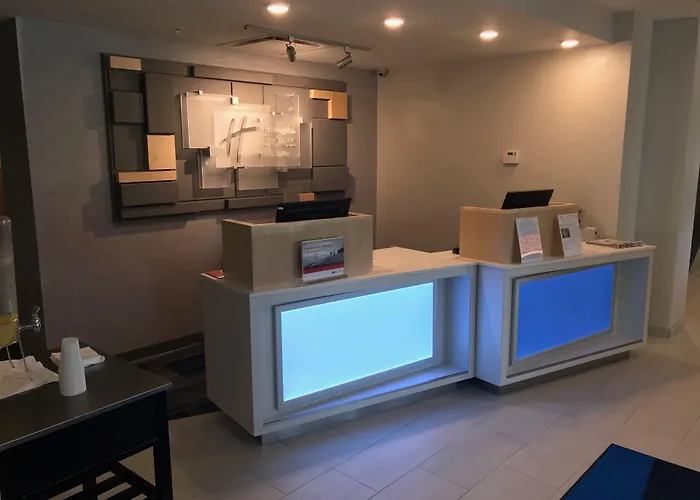 Holiday Inn Express Rochester-Victor By Ihg