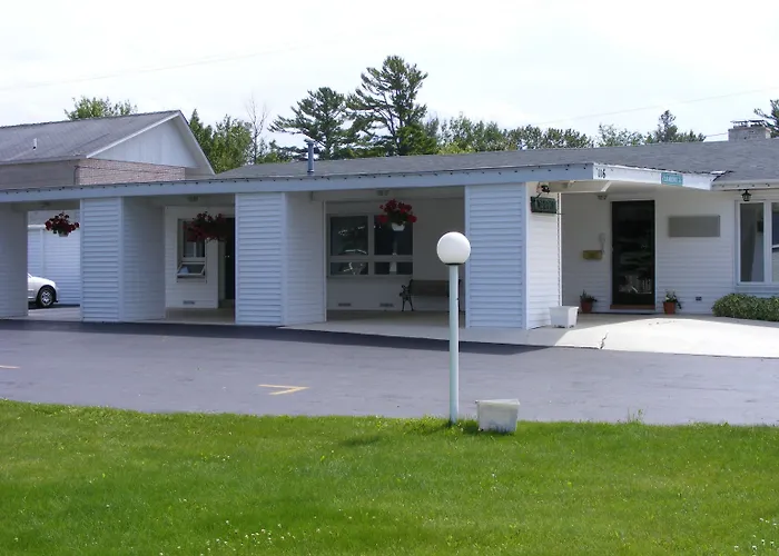 Starlite Budget Inn