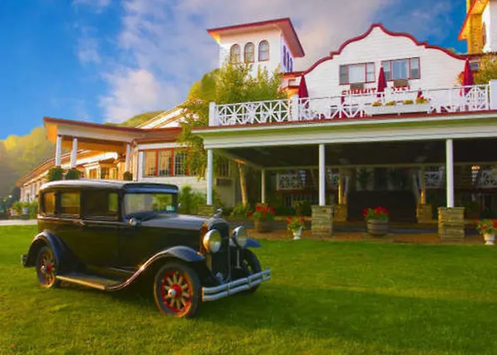 Historic Summit Inn