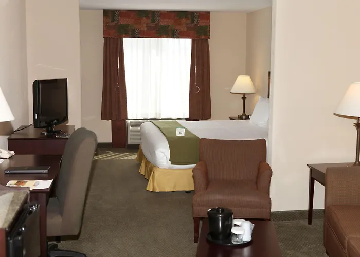 Holiday Inn Express And Suites Springfield Medical District By Ihg