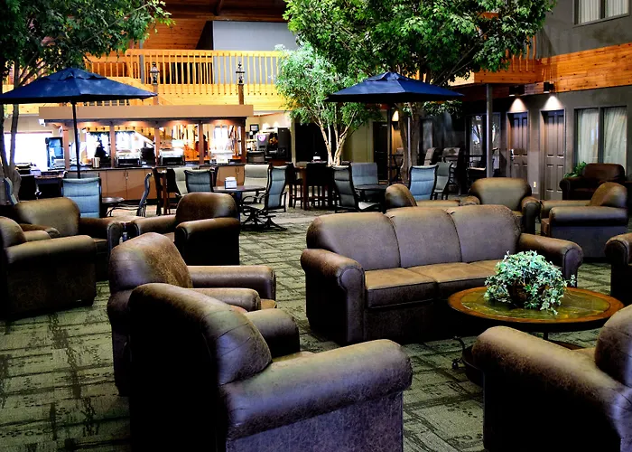 Heartland Inn & Suites, Surestay Collection By Best Western