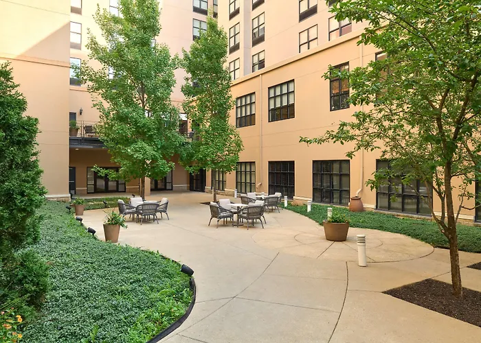 Hilton Garden Inn Bloomington