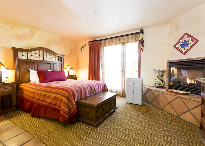 Avila La Fonda Hotel