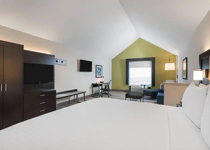 Holiday Inn Express & Suites Florence I-95 & I-20 Civic Ctr By Ihg