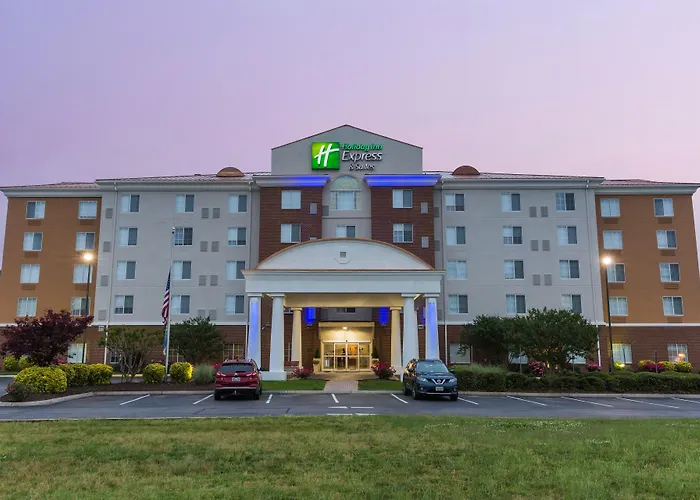 Holiday Inn Express And Suites - Petersburg - Fort Lee By Ihg