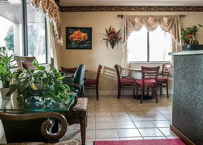 Econo Lodge Paw Paw