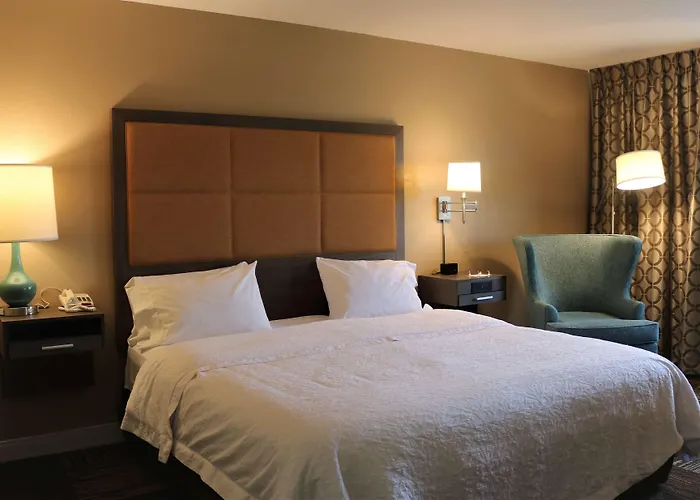 Hampton Inn & Suites Fremont