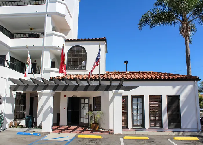 The Surfbreak Hotel