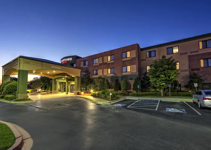 Courtyard By Marriott Memphis Southaven