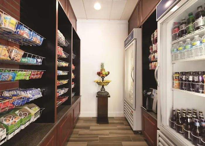 Hilton Garden Inn Akron-Canton Airport