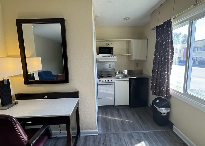 Americas Best Value Inn New London Mystic