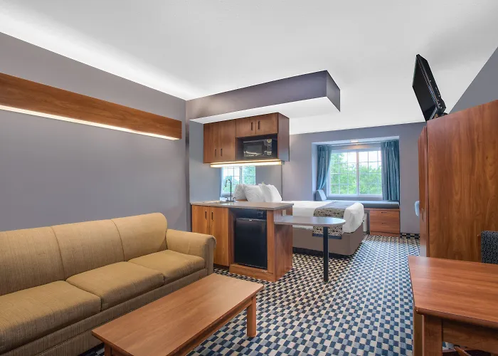 Microtel Inn And Suites Dover