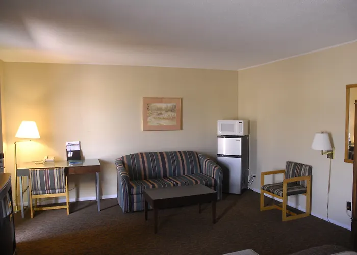 America'S Best Inn And Suites Emporia