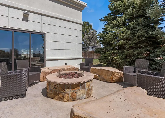 Hampton Inn & Suites Greeley