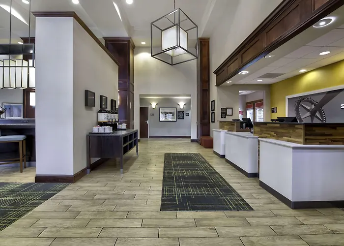 Hampton Inn & Suites Jackson