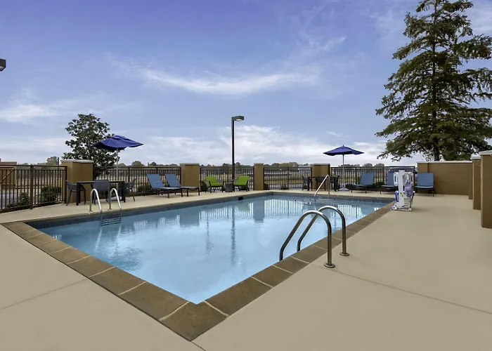 Hampton Inn & Suites Jackson