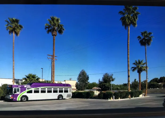 Blythe Hotel & Suites