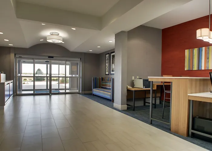 Holiday Inn Express Vernon College Area Highway 287 By Ihg