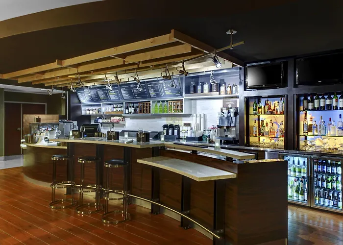Courtyard By Marriott Anniston Oxford