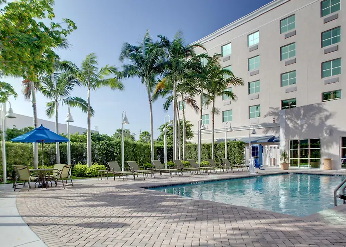 Holiday Inn Express & Suites Miami Kendall By Ihg
