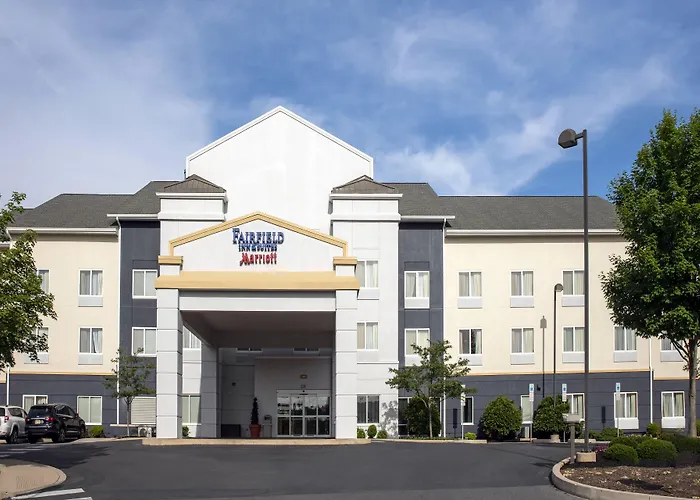 Fairfield Inn & Suites By Marriott State College