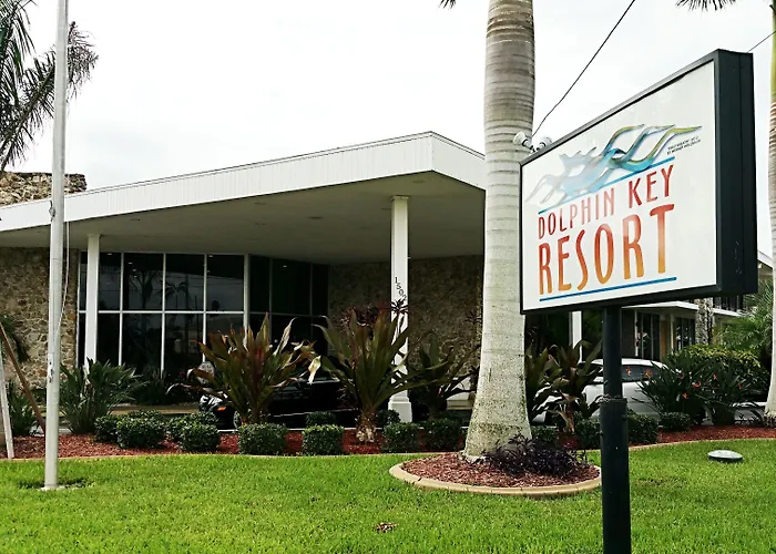 Dolphin Key Resort - Cape Coral