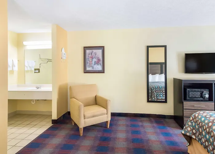 Americas Best Value Inn - Clayton
