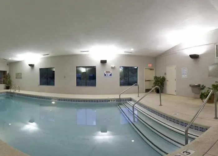 Holiday Inn Express Hotel & Suites Muskogee By Ihg