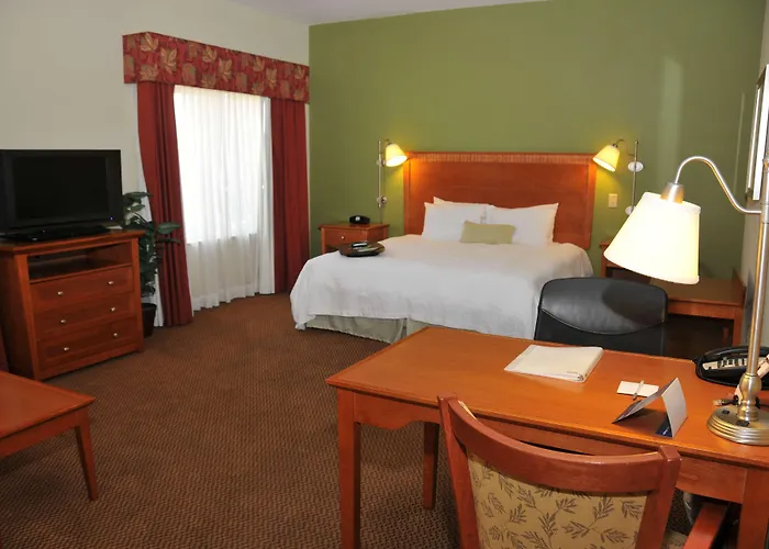 Hampton Inn Clinton