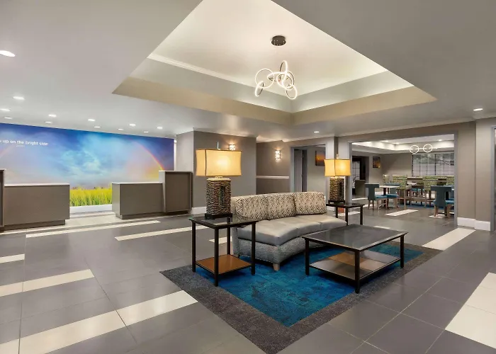 La Quinta By Wyndham Dublin