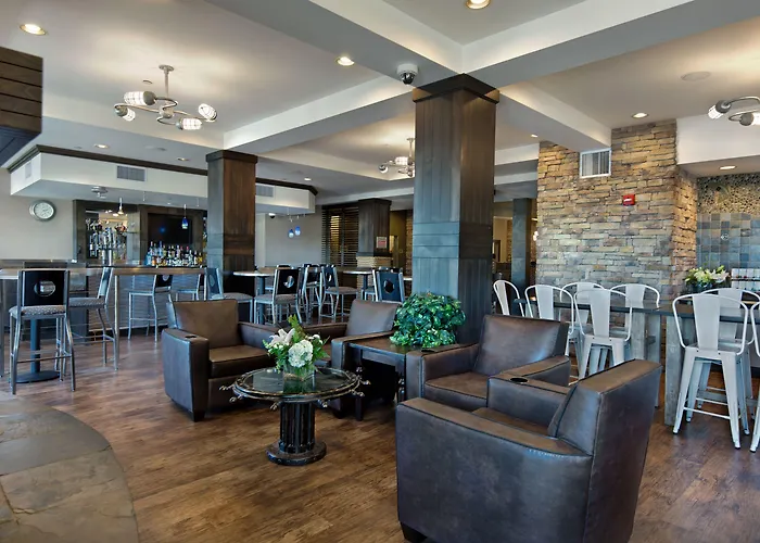 Oxford Suites Silverdale